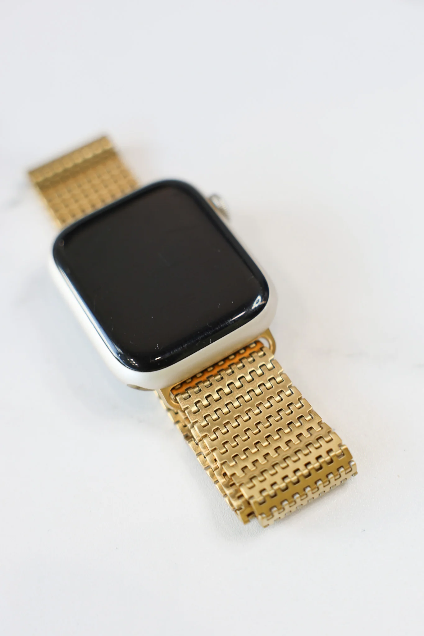 Aurora Apple Watch Strap - Image 3