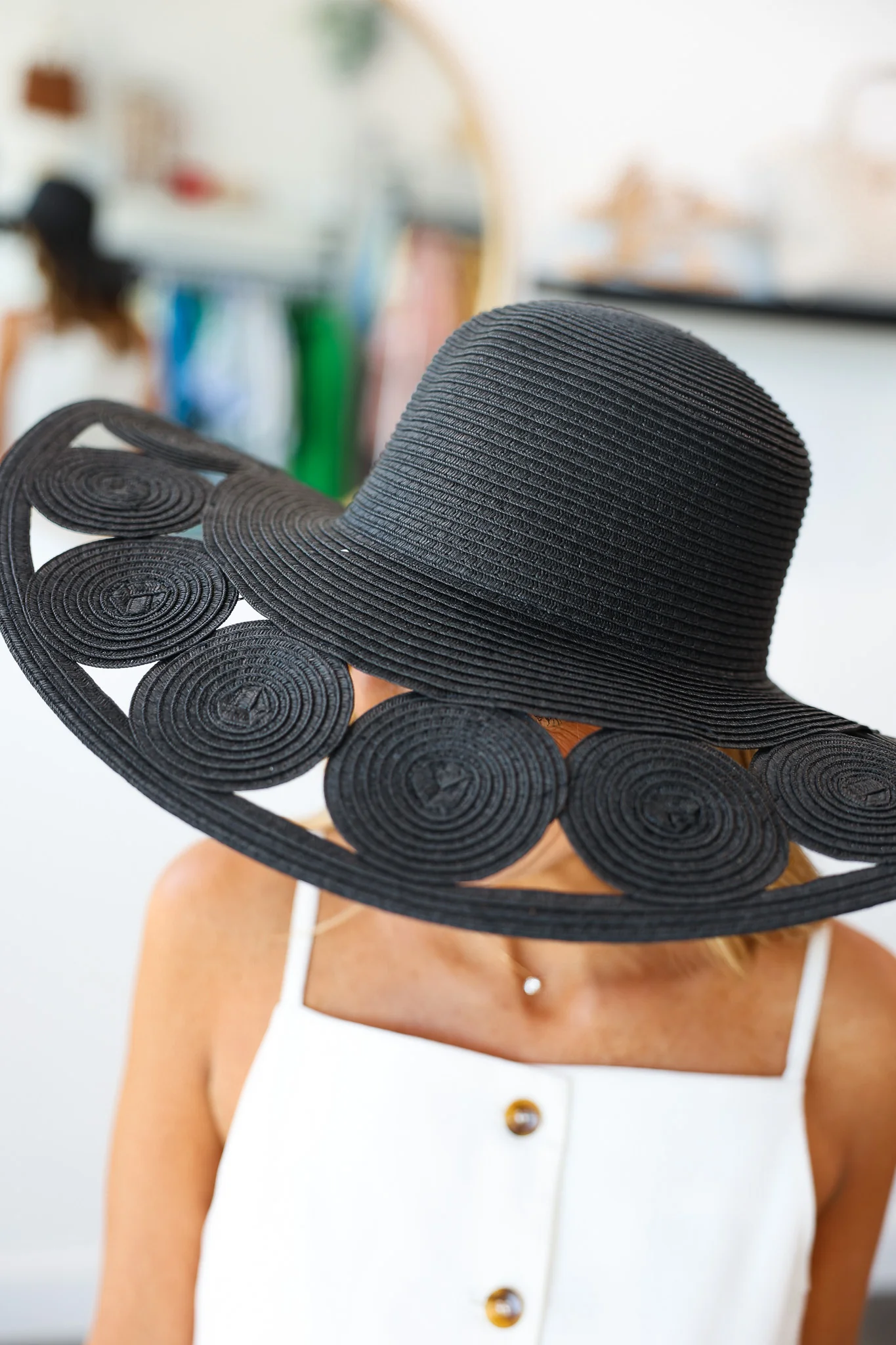 Circle Cutout Brim Straw Hat - Black - Image 4