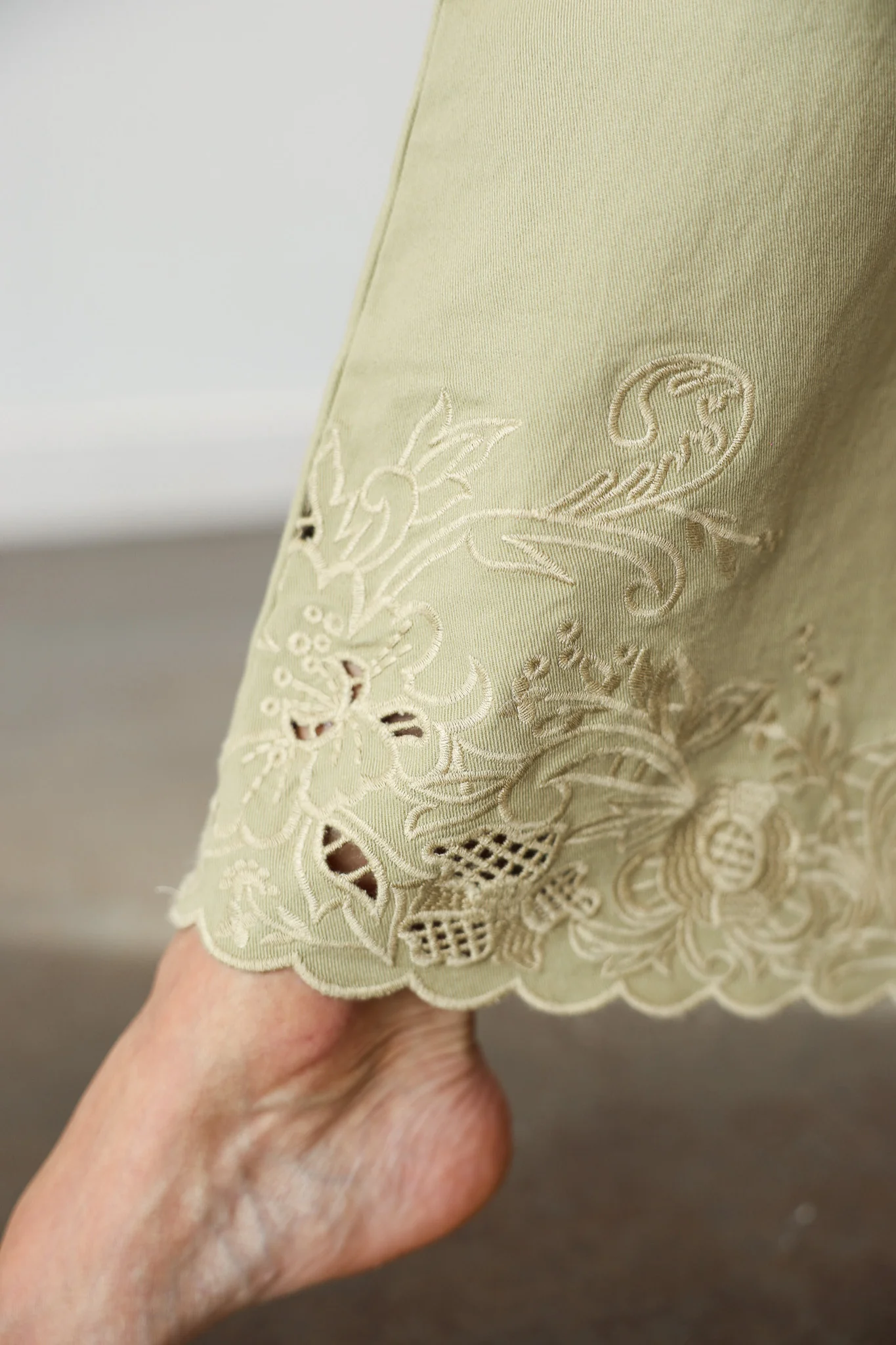 Eyelet Hem Jeans - Matcha - Image 2