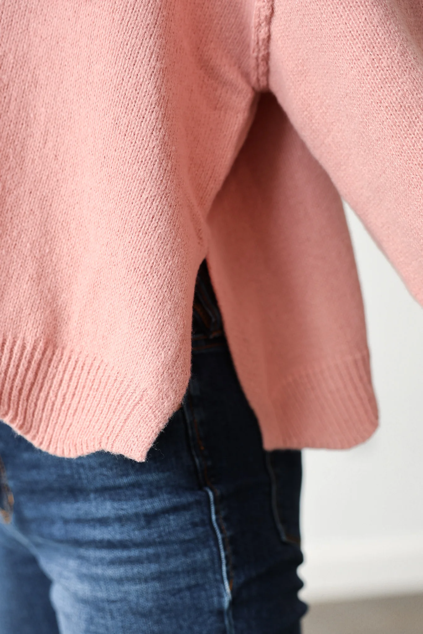 Front Pocket Sweater - Dusty Pink - Image 8