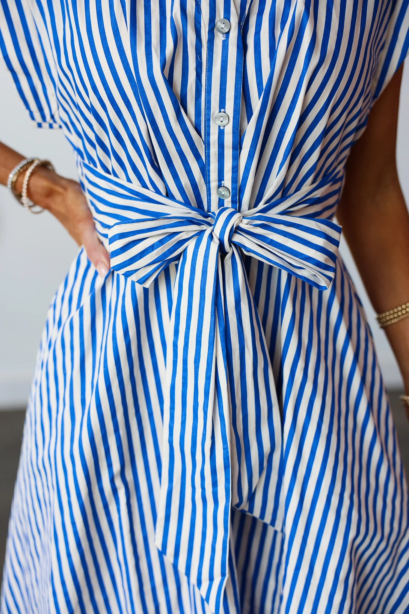 Front Tie Striped Midi Dress - Blue - Image 4