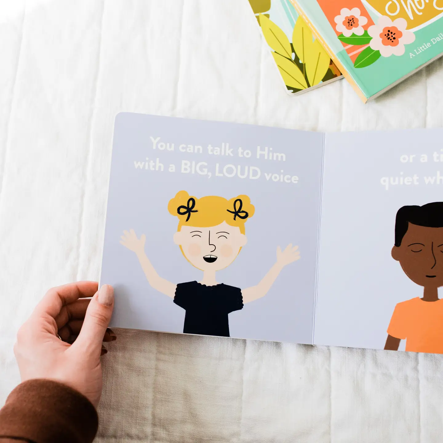 God Listens When I Pray Board Book - Image 2