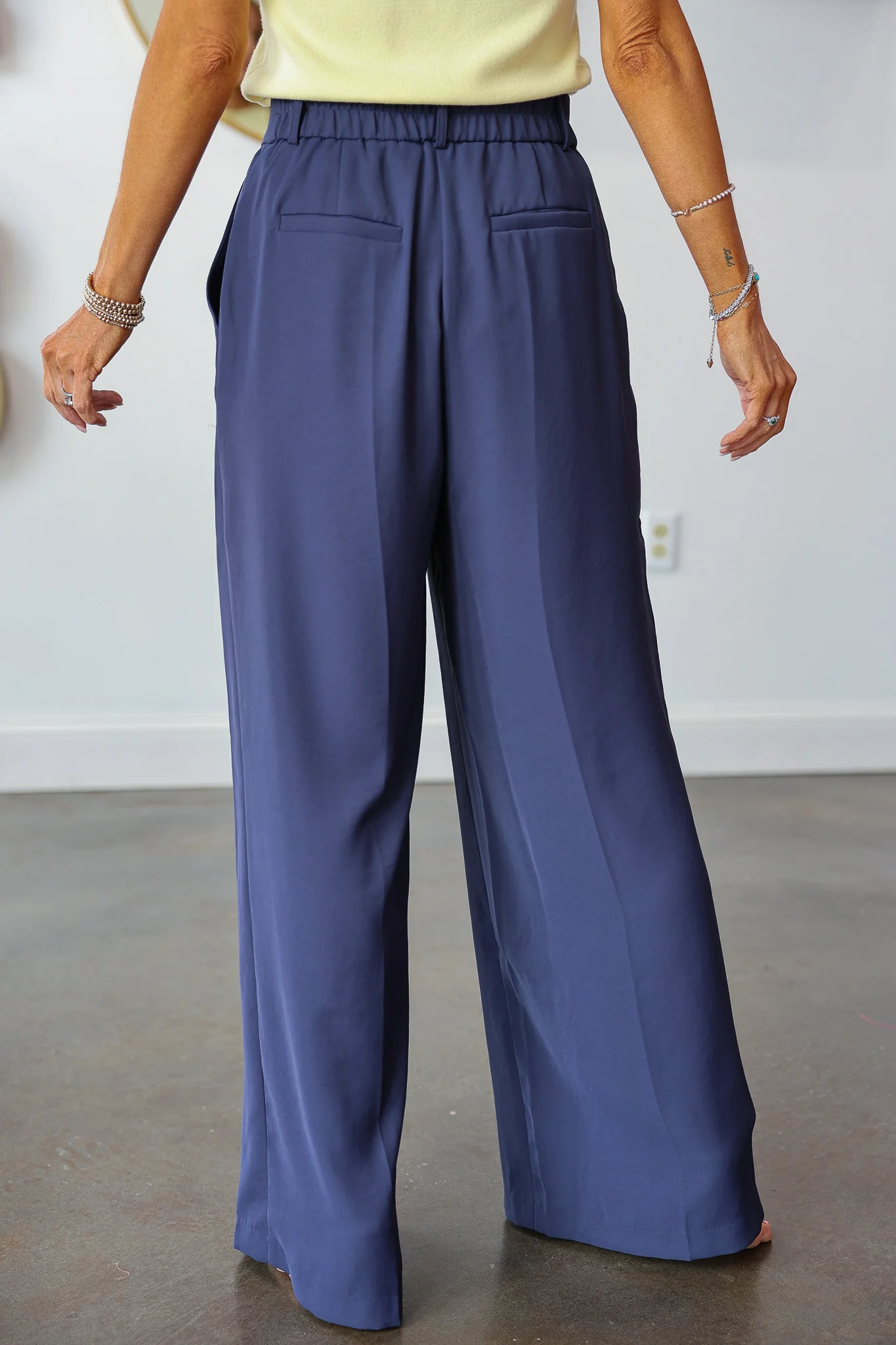 High Waisted Pants - Navy - Image 6