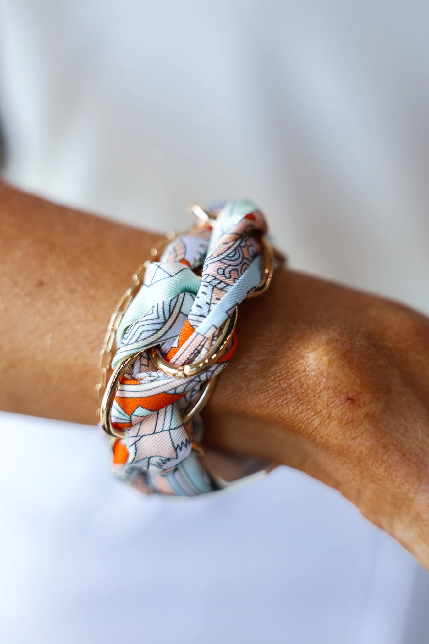 Link Chain Scarf Bracelet - Mint - Image 2