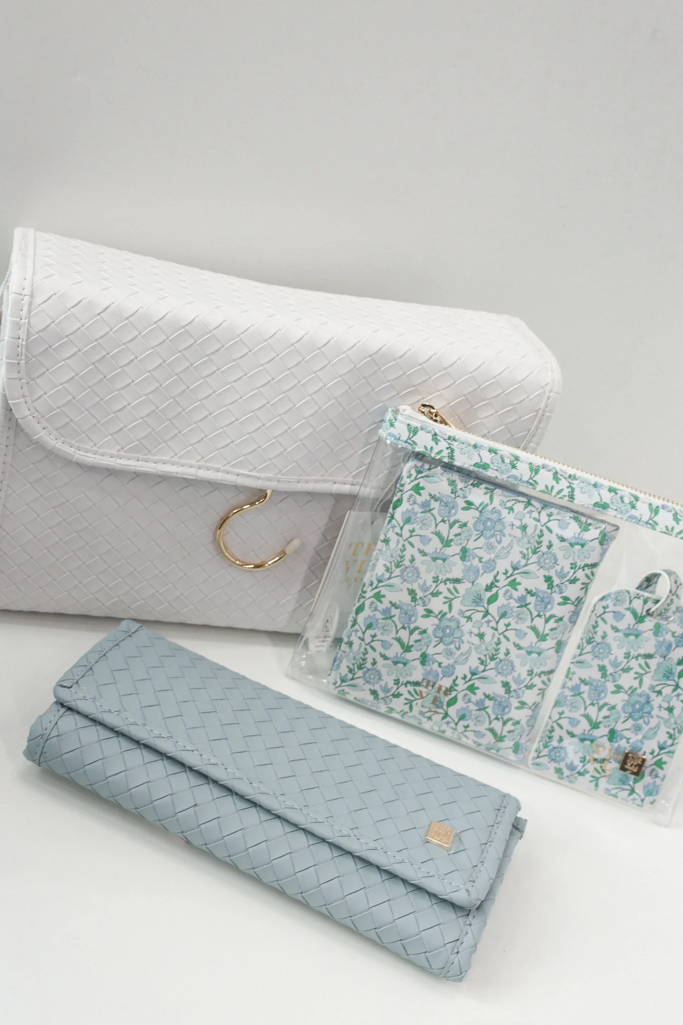 Luxe Travel 3-Piece Set - Hamptons - Image 3