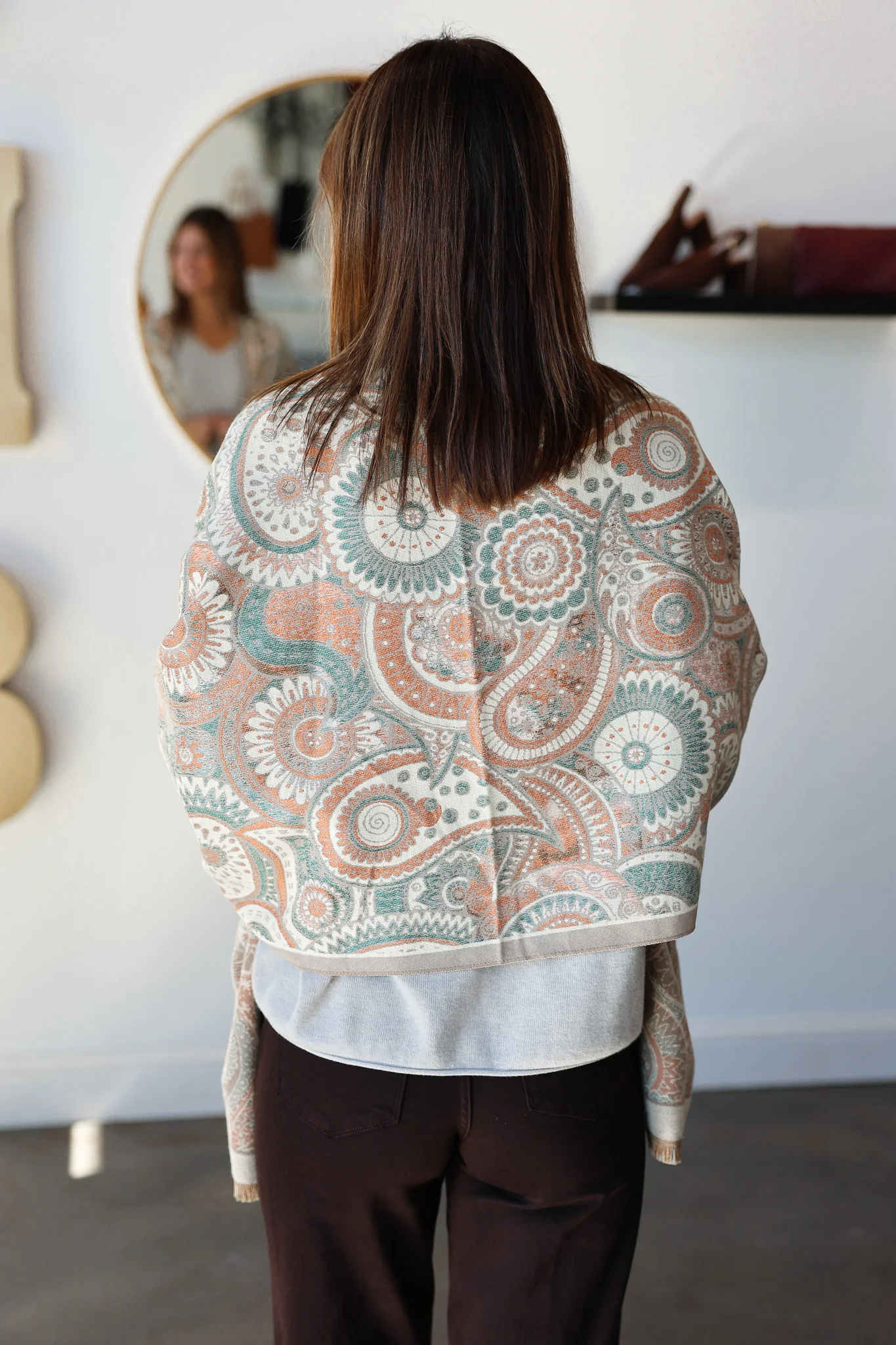 Paisley Print Fringed Shawl / Wrap Scarf - Image 5