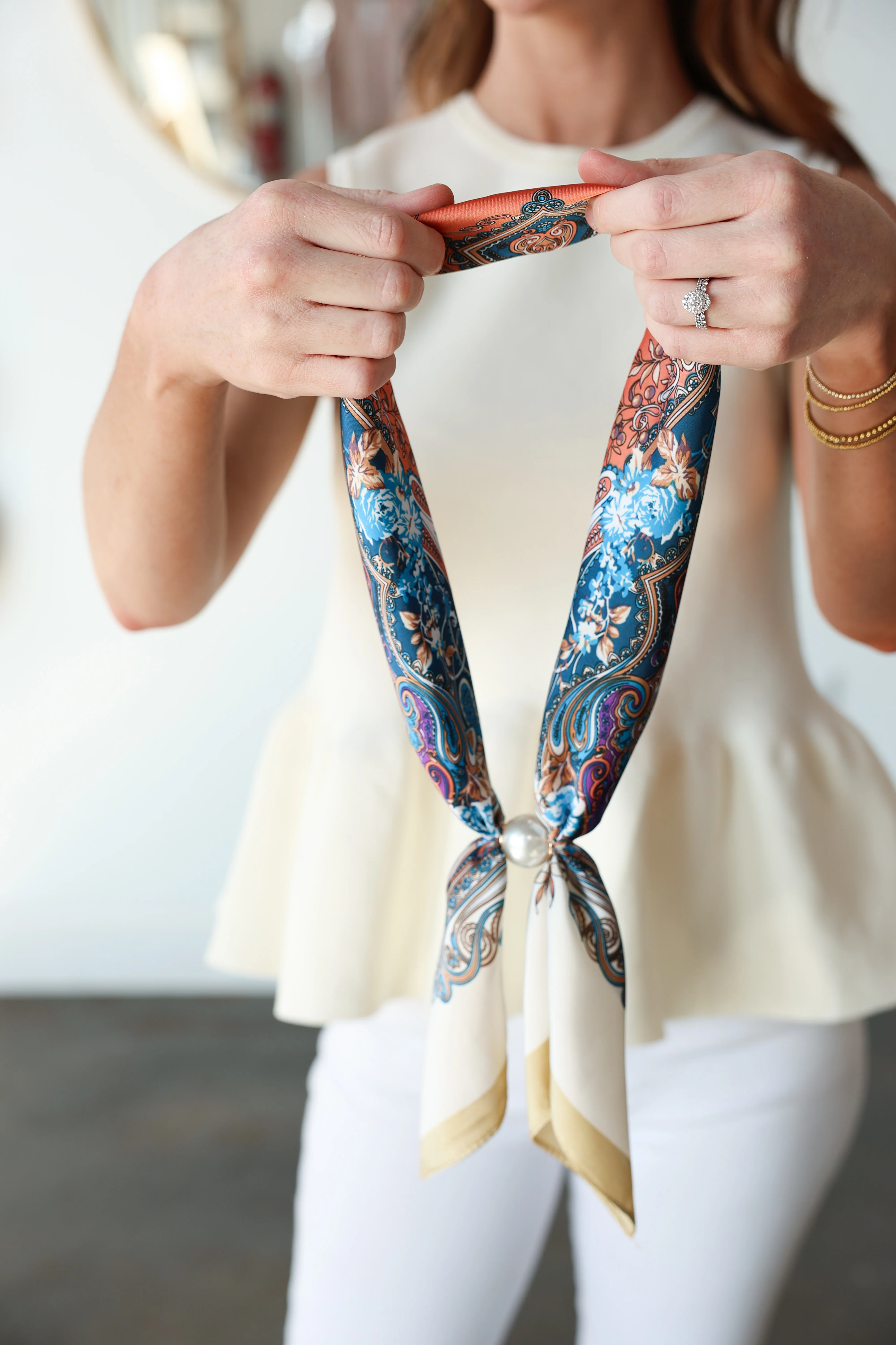 Pearl Magnetic Scarf - Coral/Blue - Image 3