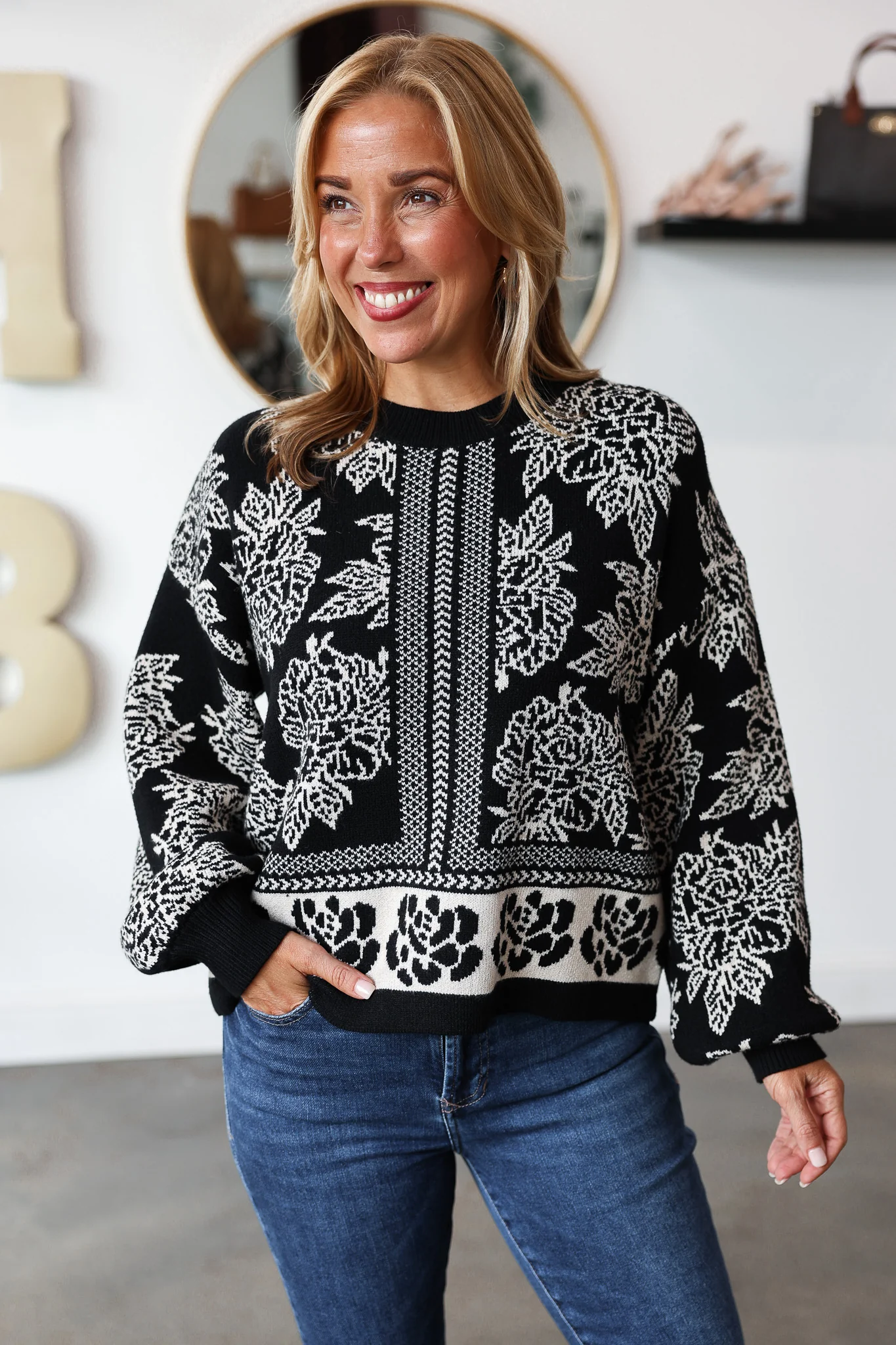 Printed Sweater - Black - Image 3