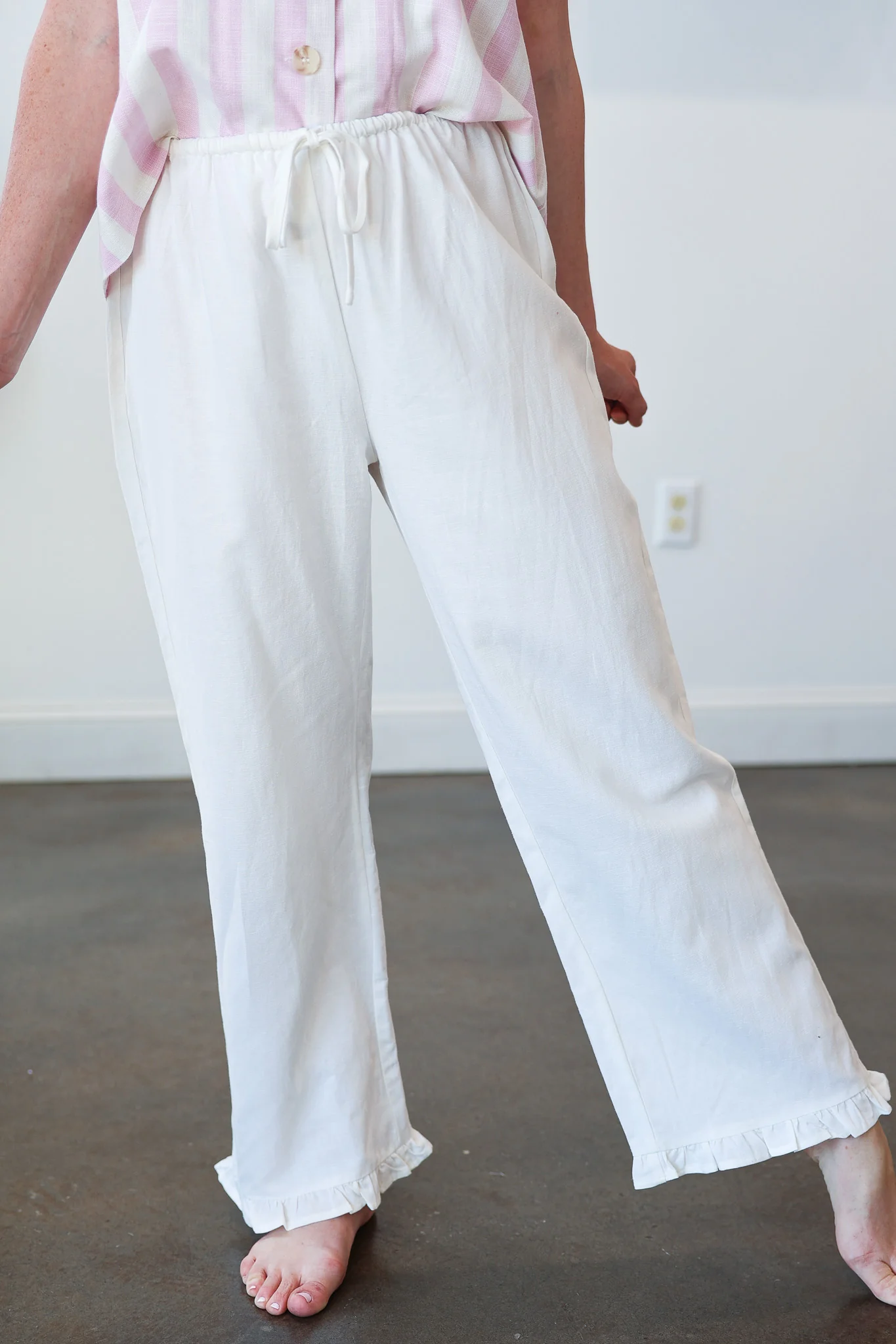 Ruffle Hem Pants - Off White