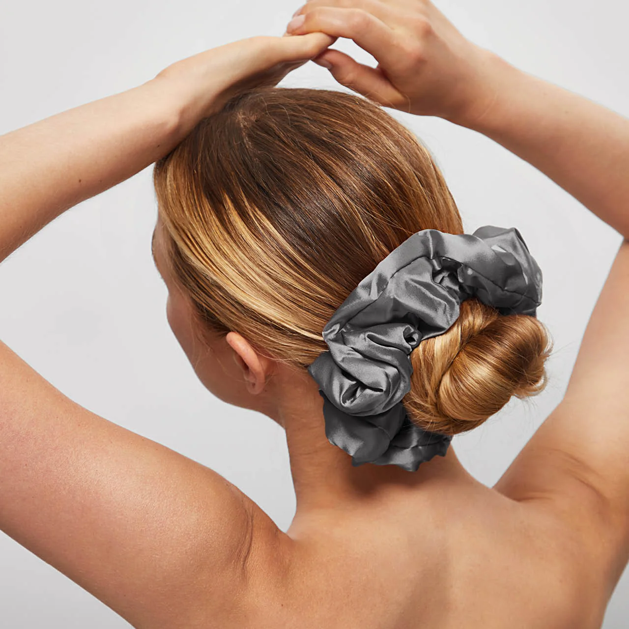 Satin Sleep Pillow Scrunchies - Gold/Charcoal - Image 5