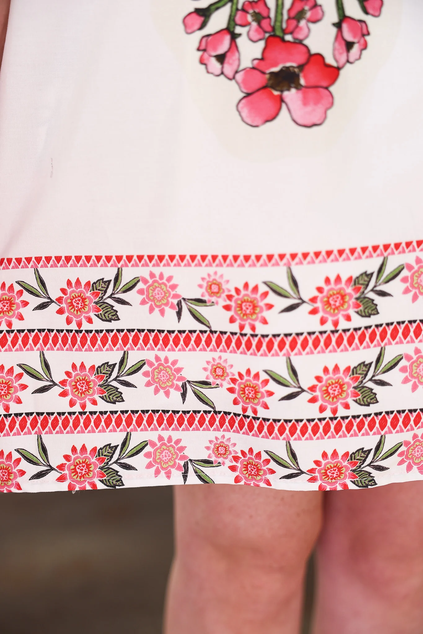 Scoop Neck Floral Dress - Image 8