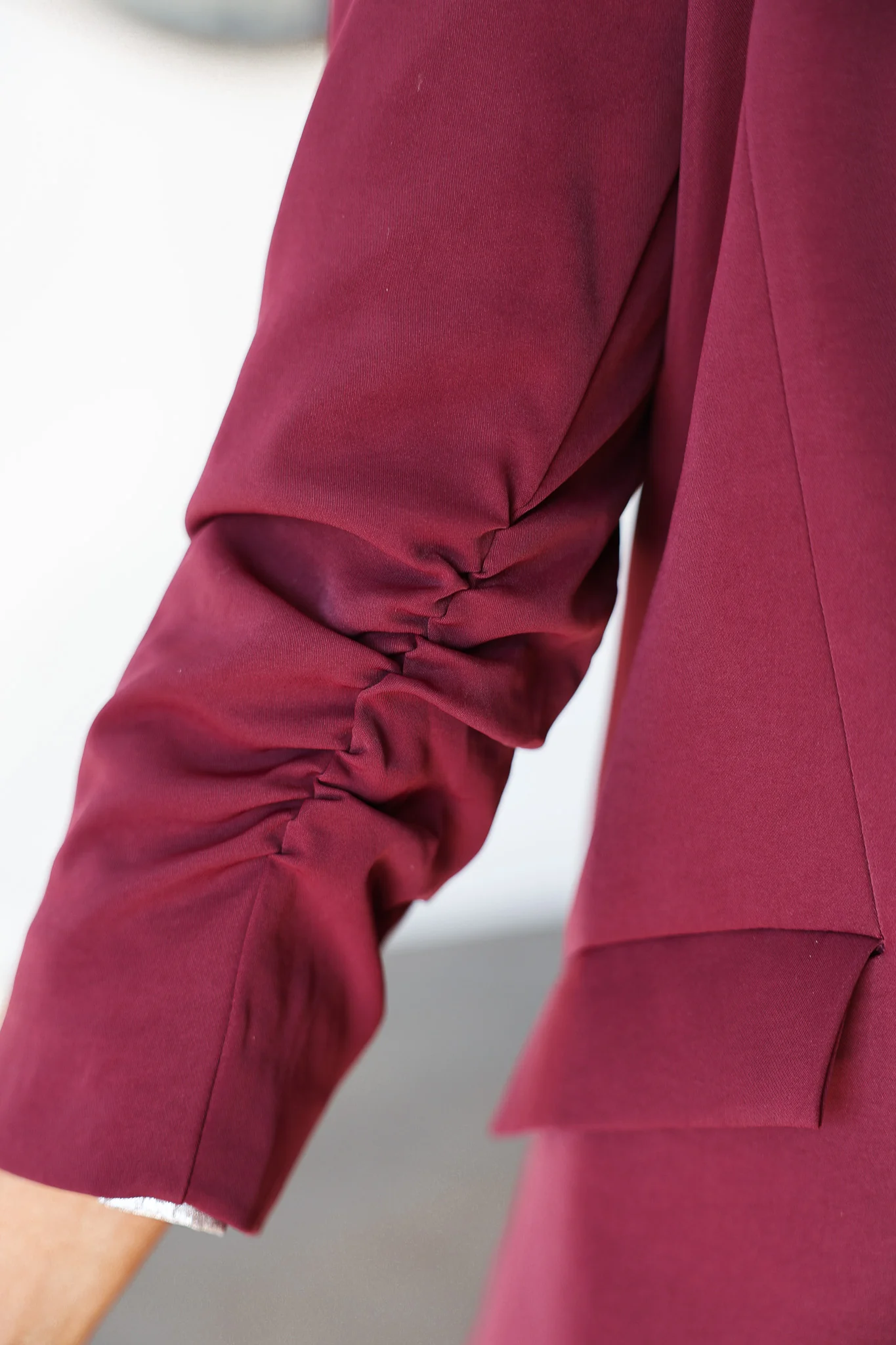 Scrunch Sleeve Blazer - Burgundy - Image 8