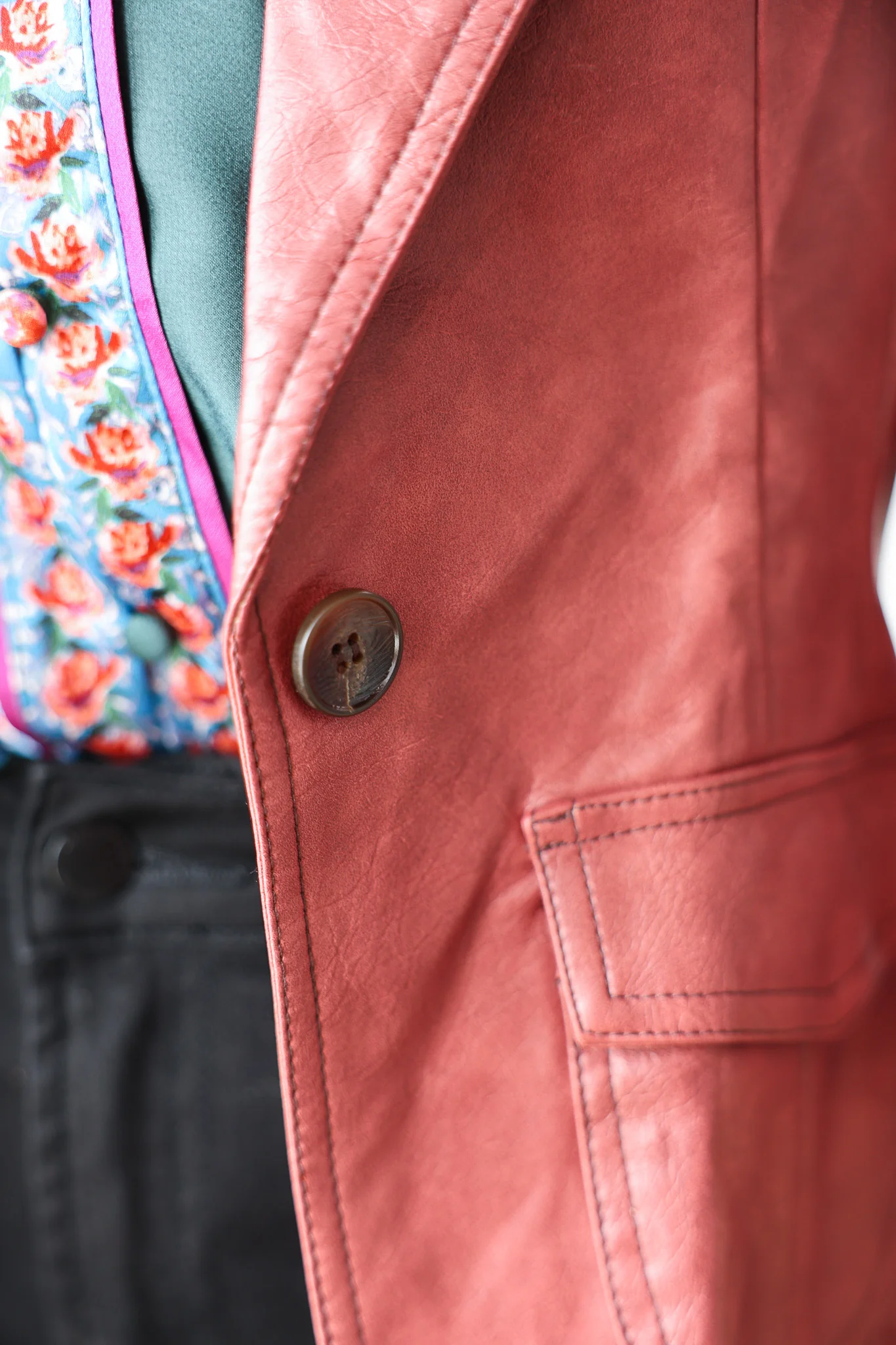 Scrunch Sleeve Faux Leather Jacket - Image 7