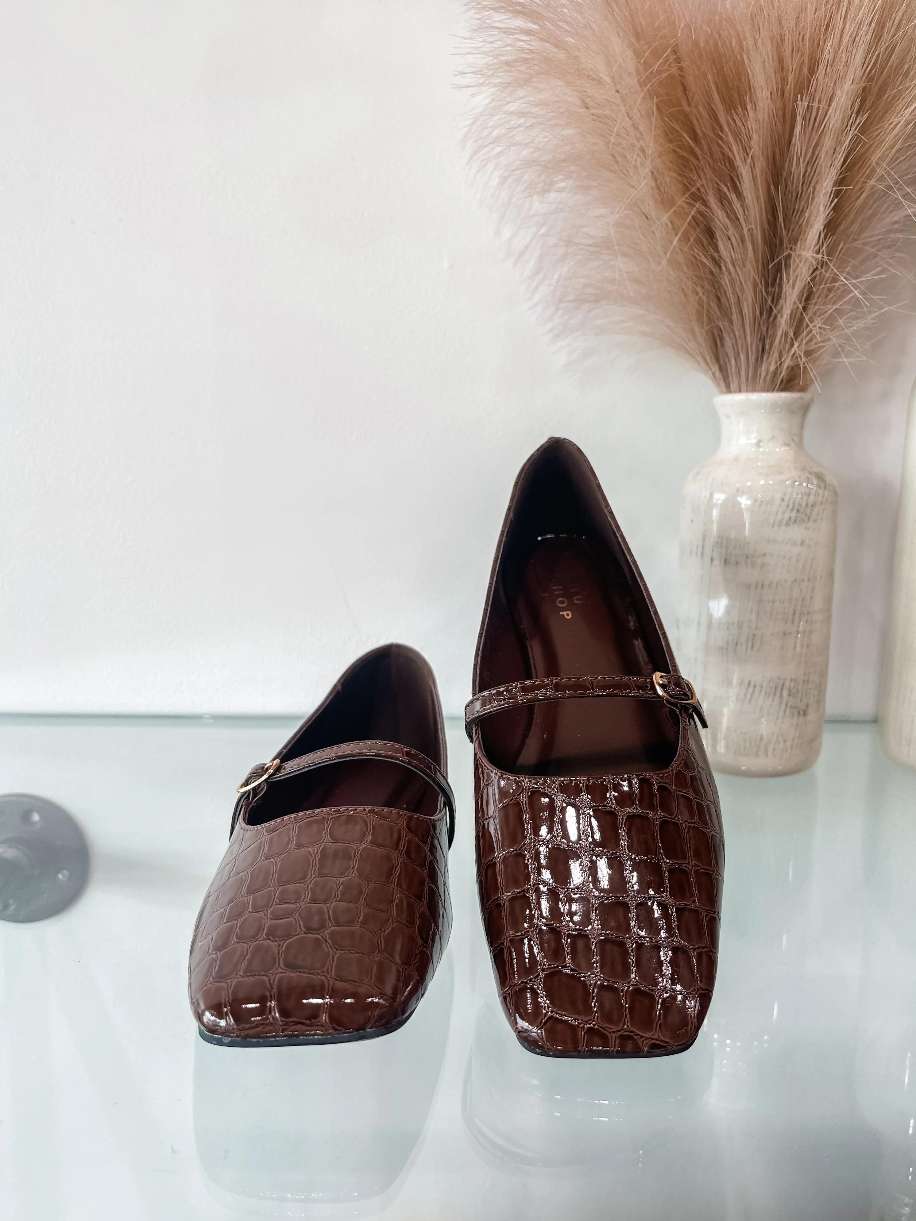 Shu Shop Adele - Brown Croco - Image 2