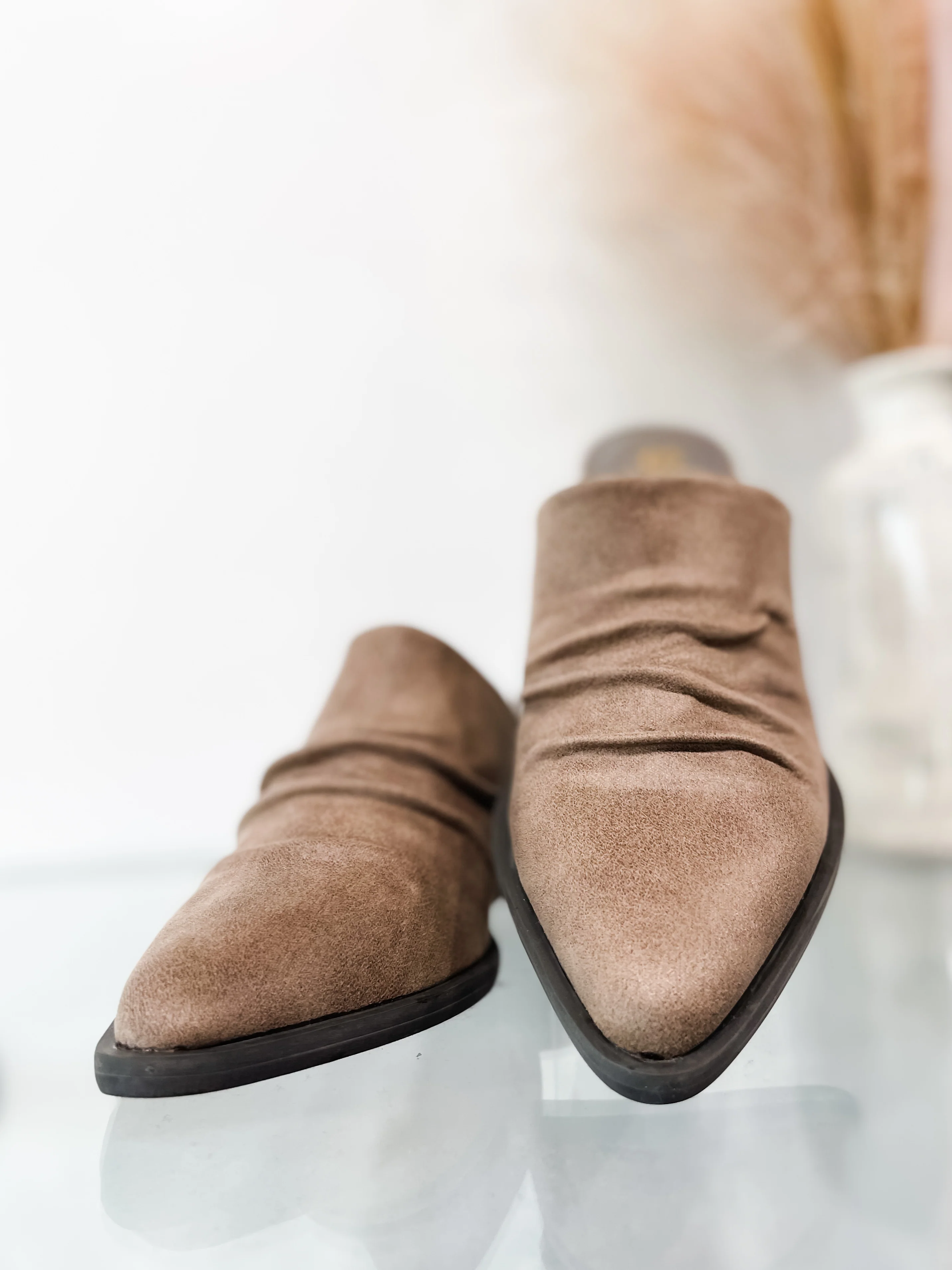 Shu Shop Nicky Mule - Taupe Suede - Image 2
