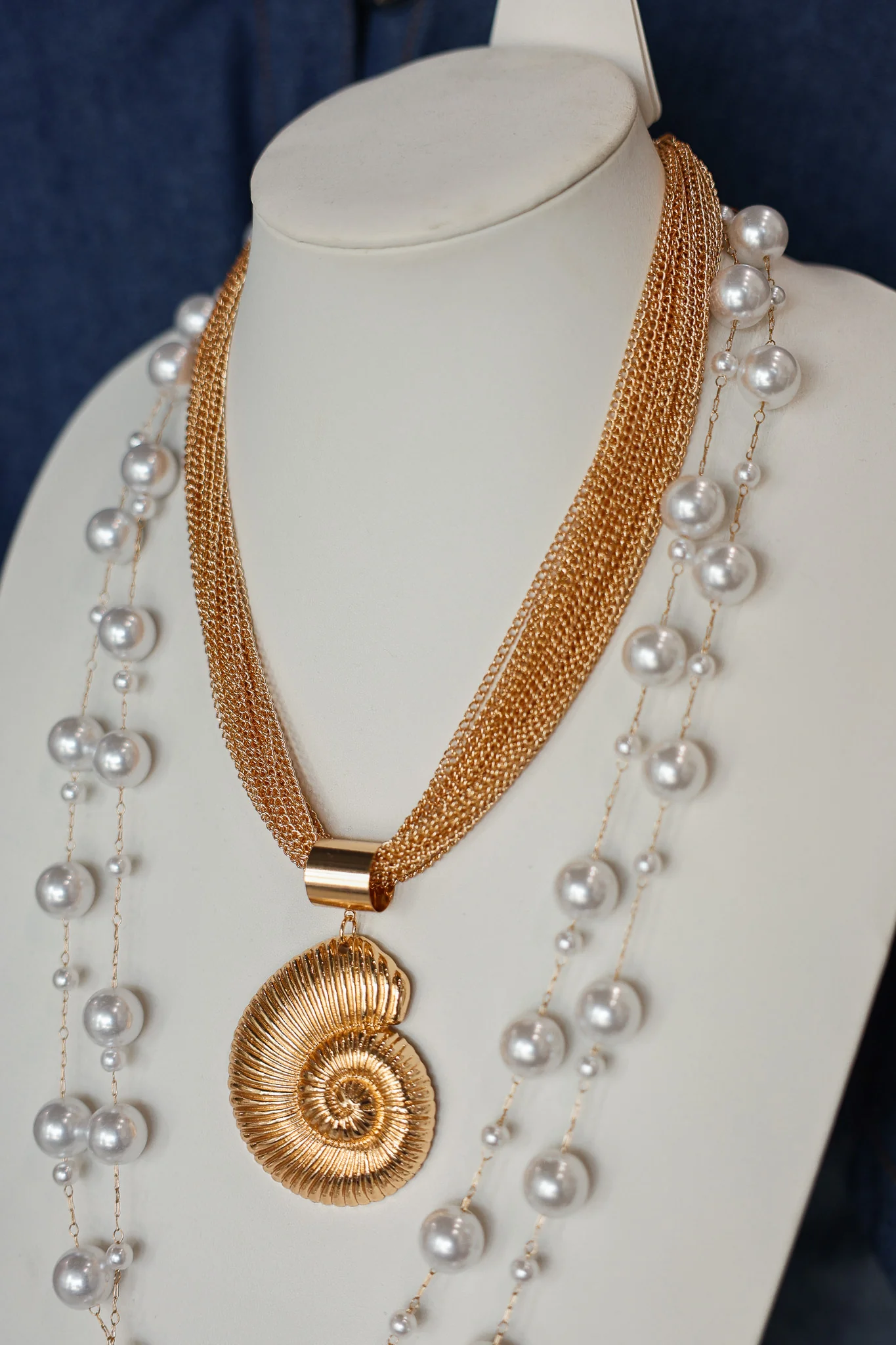 Swirly Seashell Necklace