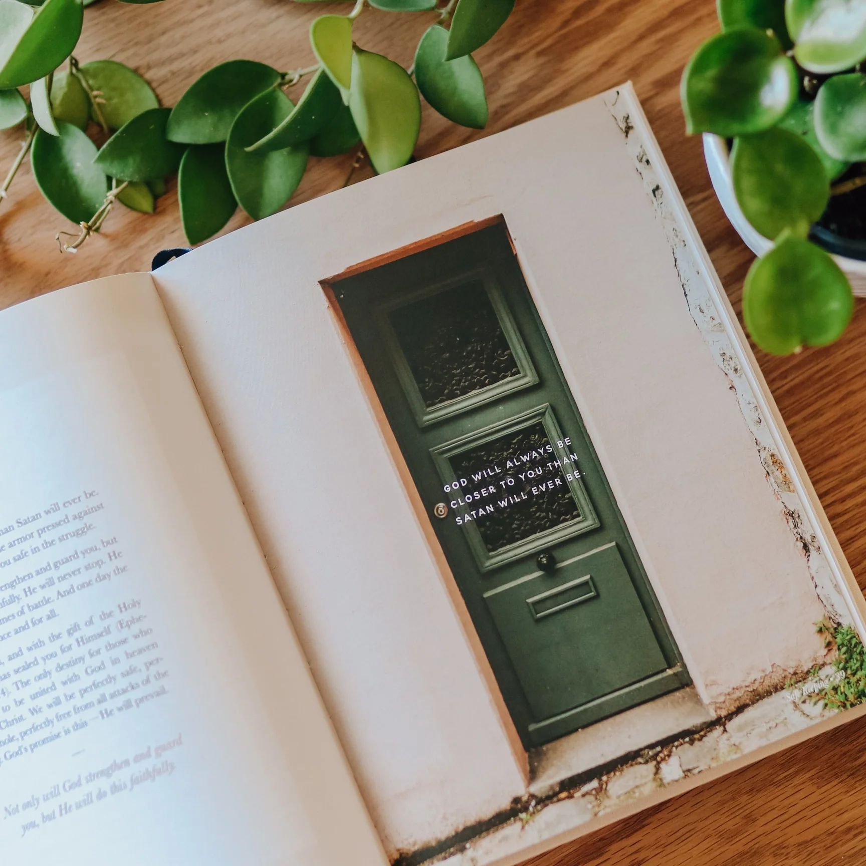 The Promises of God | Coffee Table Book - Image 3