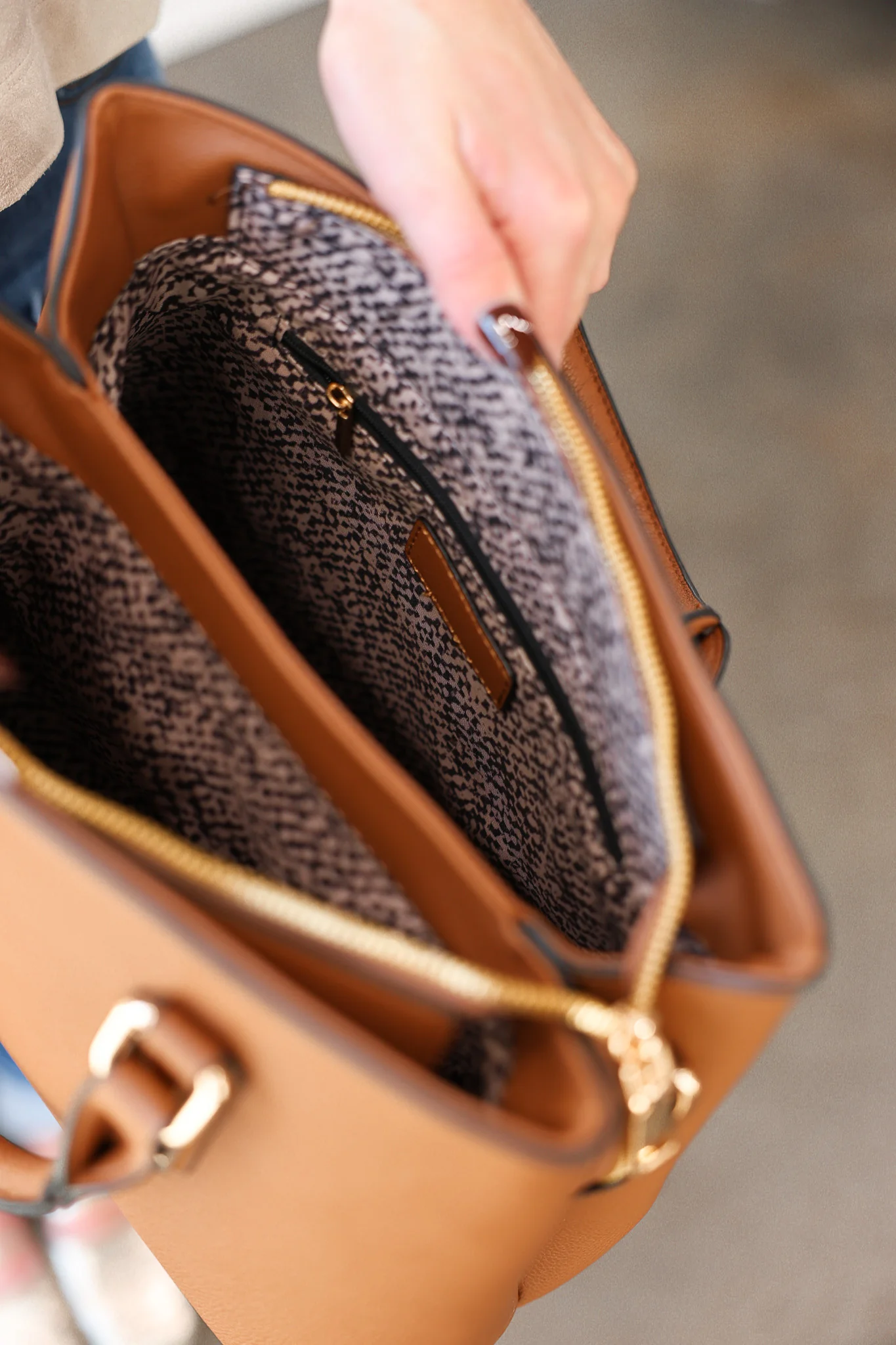 The Shaina Bag - Brown - Image 4