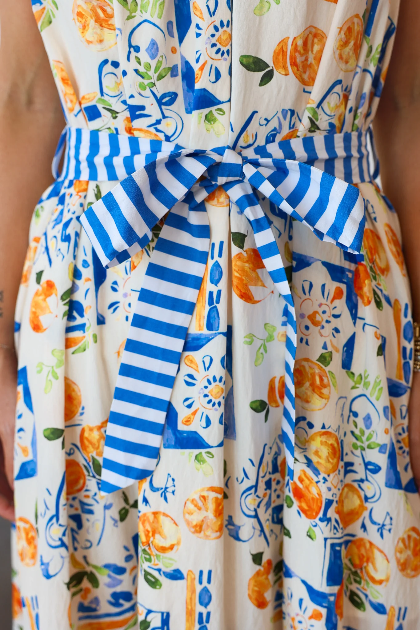 Tropical Printed Striped Detail Dress - Image 9